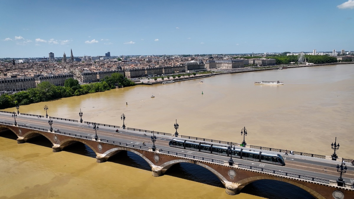 Bordeaux - Pont de Pierre